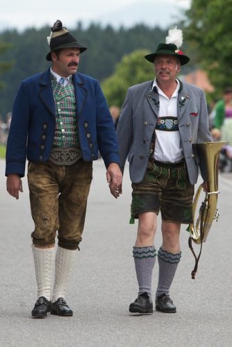 11 European Countries Where People Rock Their Traditional Clothes (In ...